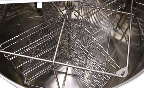 Spinner auto-inversable en nid d'abeille 4/8 Zander, Langstroth, DN, Dadant HR