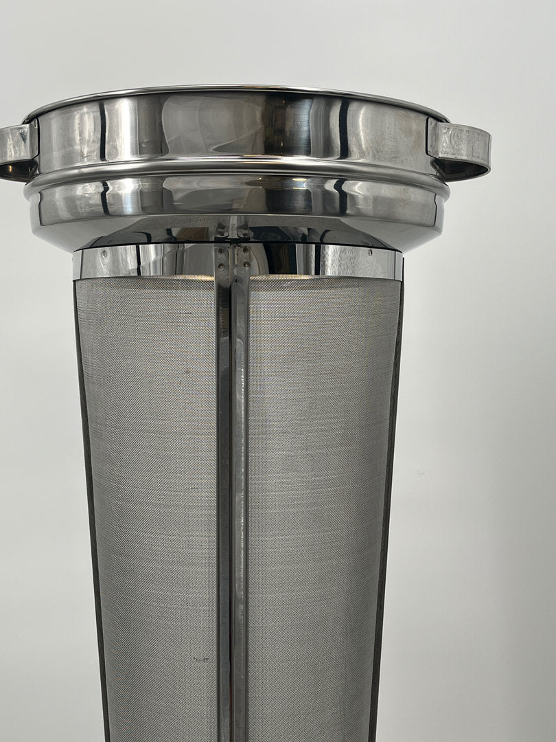 RVS fijne zeef kegelzeef puntzeef voor 50 kg container fijnfilterzeef