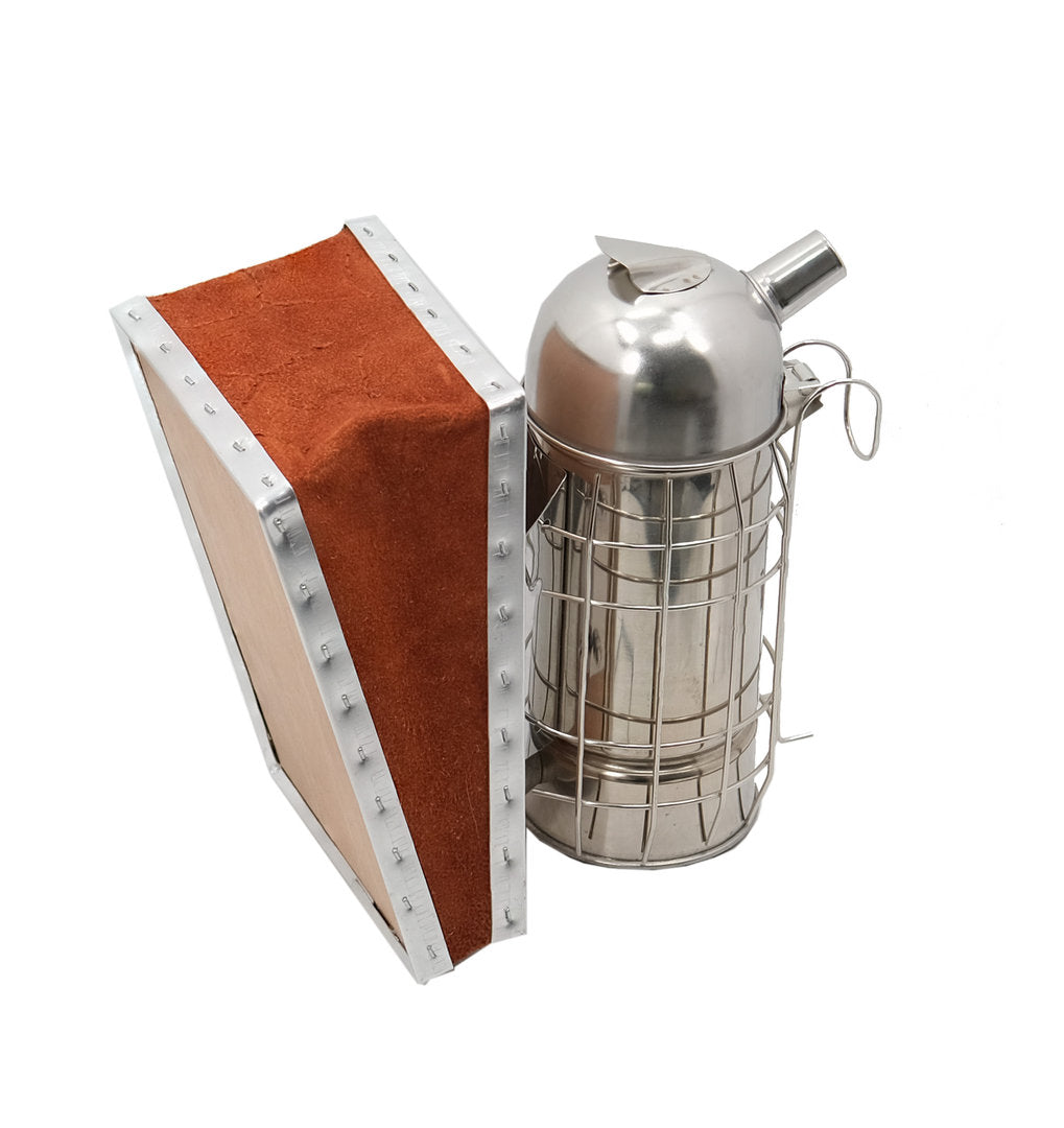 Roker met binnenbeker klein met leren balg en hittewerende bijenroker imkerpijp