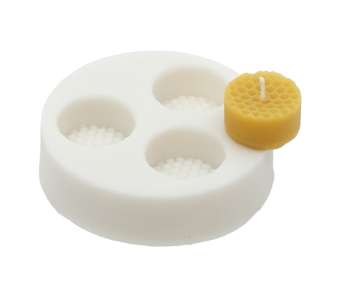 Siliconen mal voor 3 theelichtjes met honingraatmotief