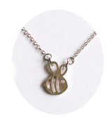 Collane con diversi design, gioielli di moda, design ape