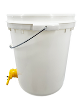 Vullen van hobbock met knijpkraan voor honing Honingvuller vulemmer 40 kg