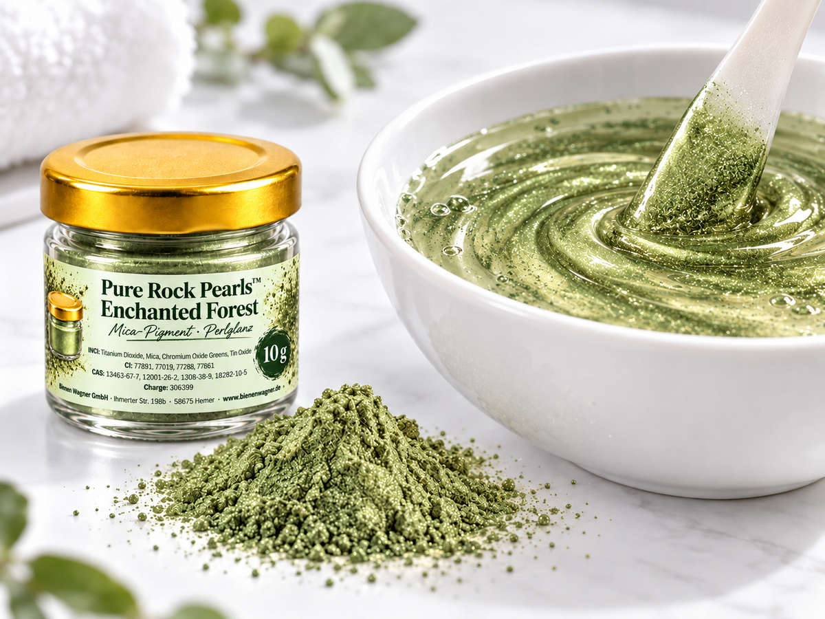 Seifenfarbe Grün – Mica Pigment für Seife, Kerzen & Kosmetik | Pure Rock Pearls™ Enchanted Forest